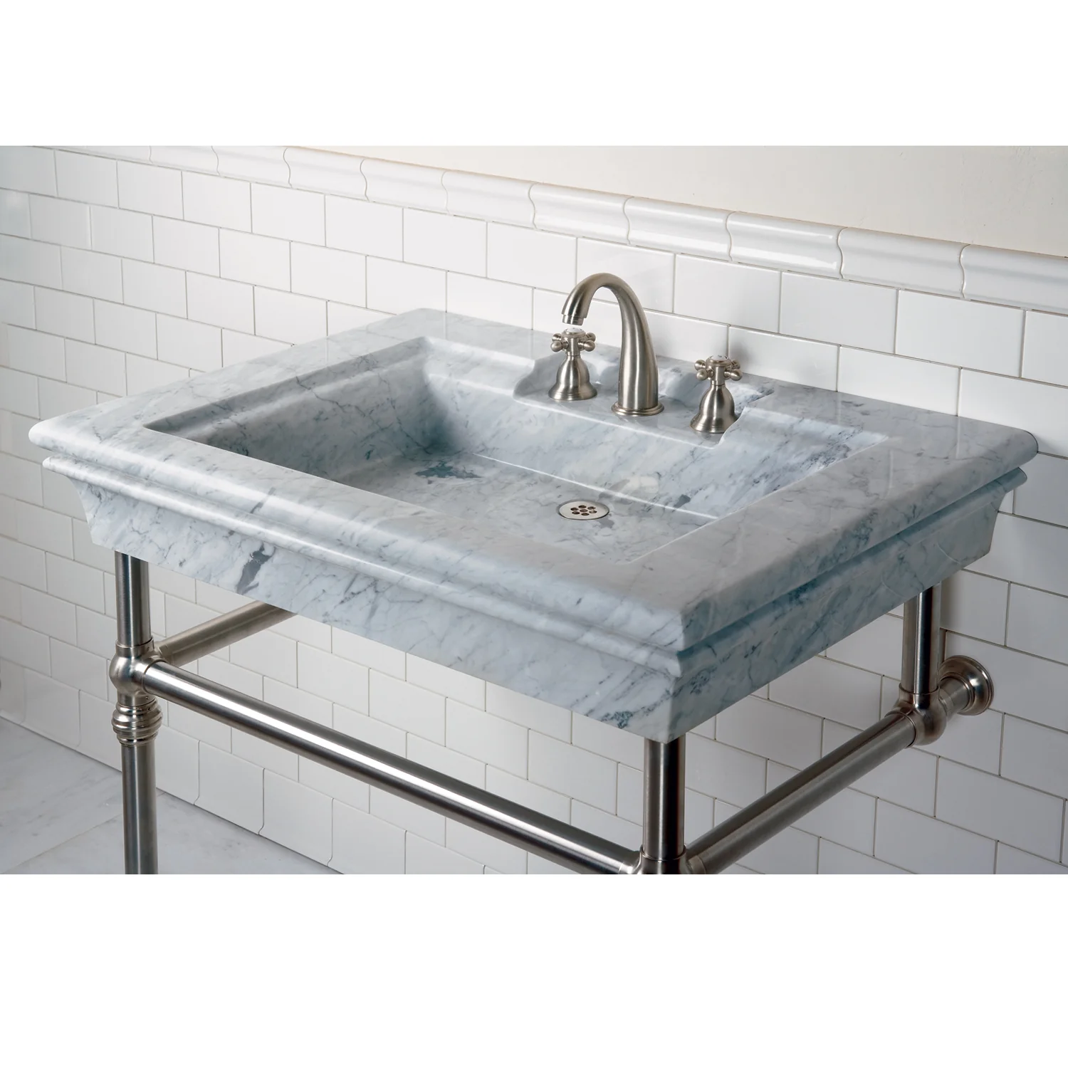 Bordeaux Vanity - Image 4