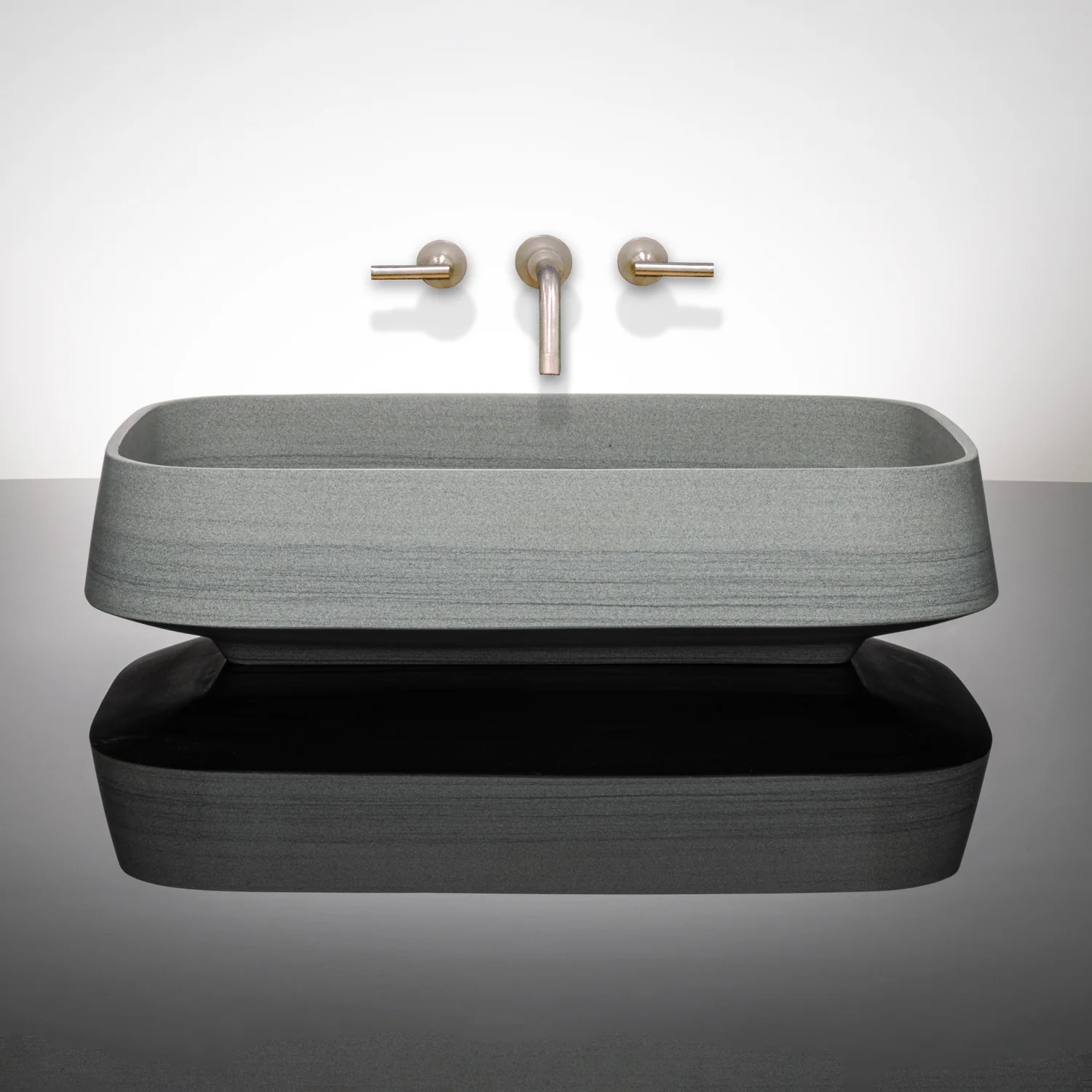 Forma Vessel