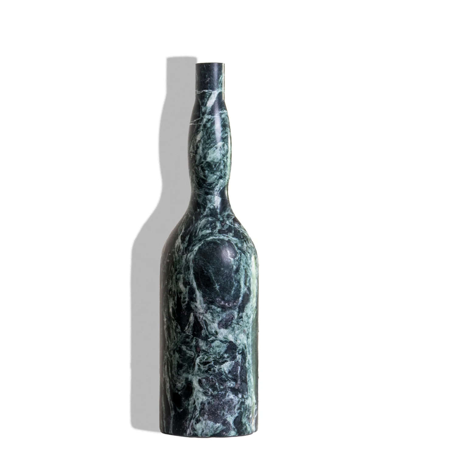 SCULPTURAL BOTTLE FORMS - Image 4
